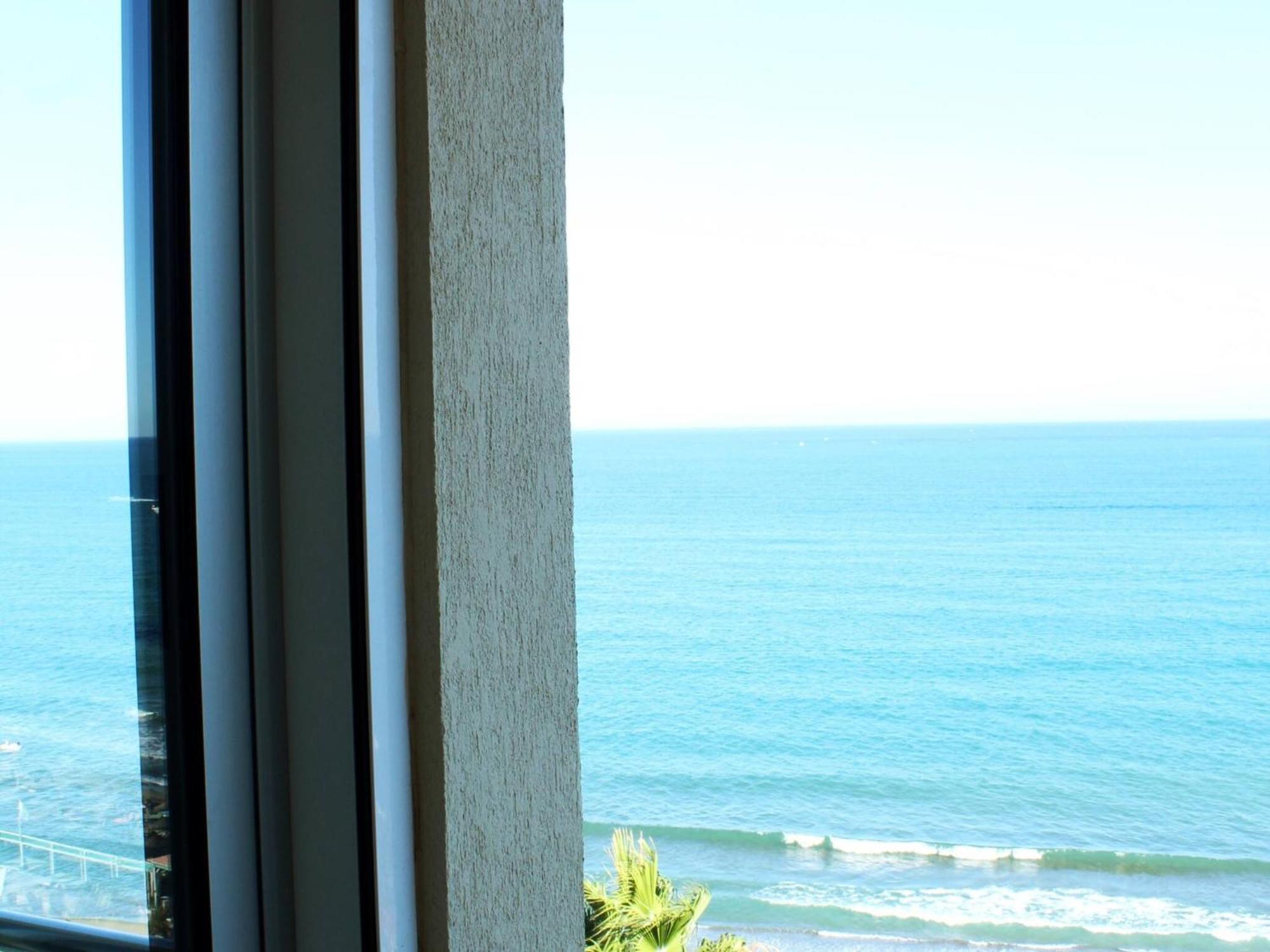 Esplendido Apartamento A Pie De Playa En Torremolinos Ngoại thất bức ảnh