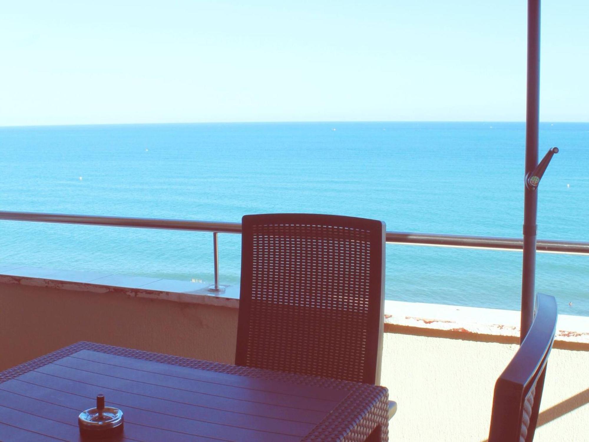 Esplendido Apartamento A Pie De Playa En Torremolinos Ngoại thất bức ảnh